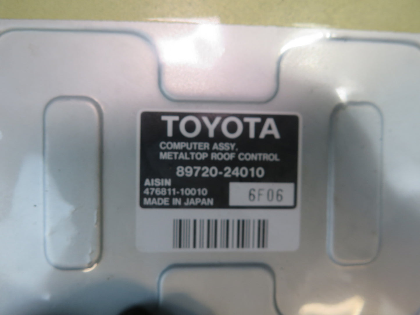 02-08 Lexus UZZ40L SC430 Convertible TOP Roof Control Module 89720-24010 OEM