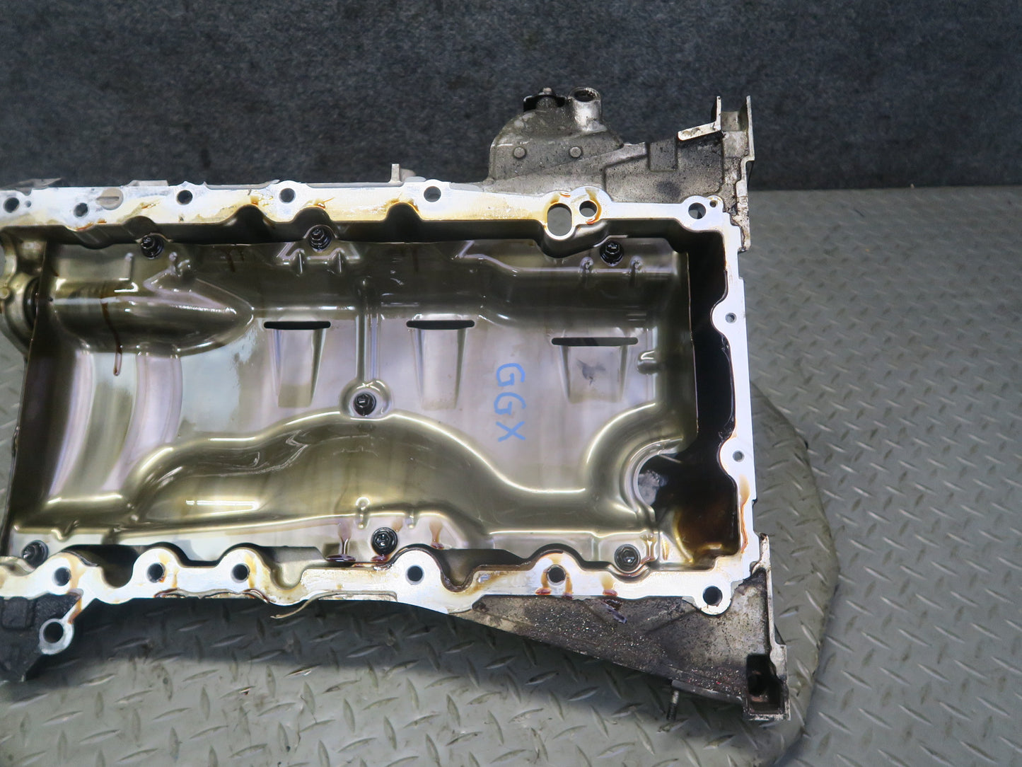 2010-2013 Lexus URJ150L GX460 1URFE Engine Motor Upper Oil Pan