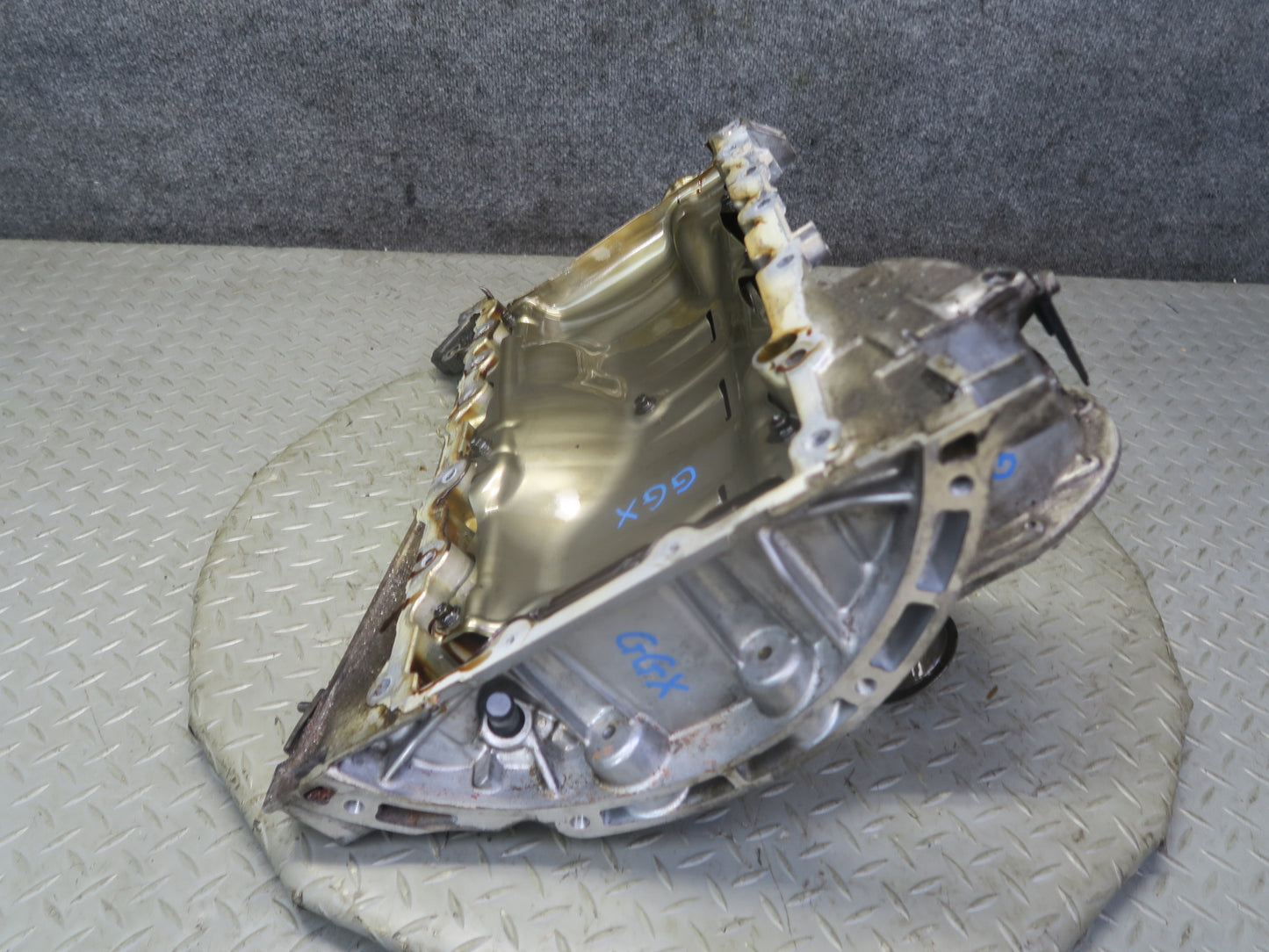 2010-2013 Lexus URJ150L GX460 1URFE Engine Motor Upper Oil Pan