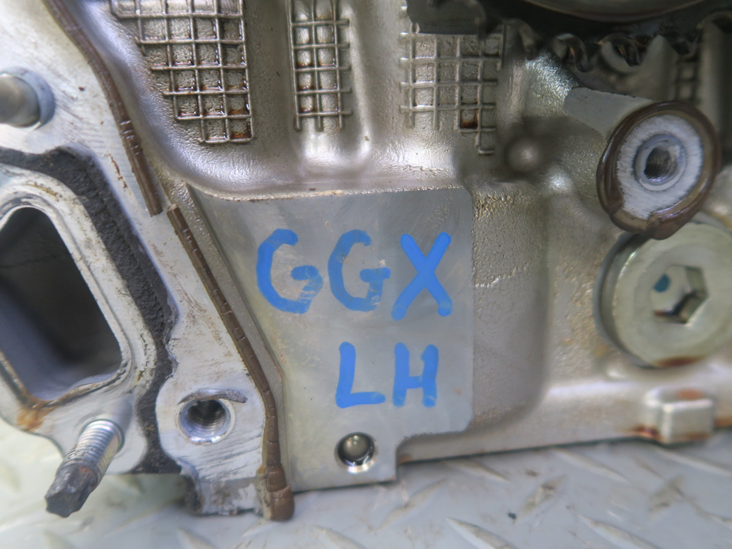 2010-2013 Lexus URJ150L GX460 4.6L 1URFE Engine Left Cylinder Head w Camshafts