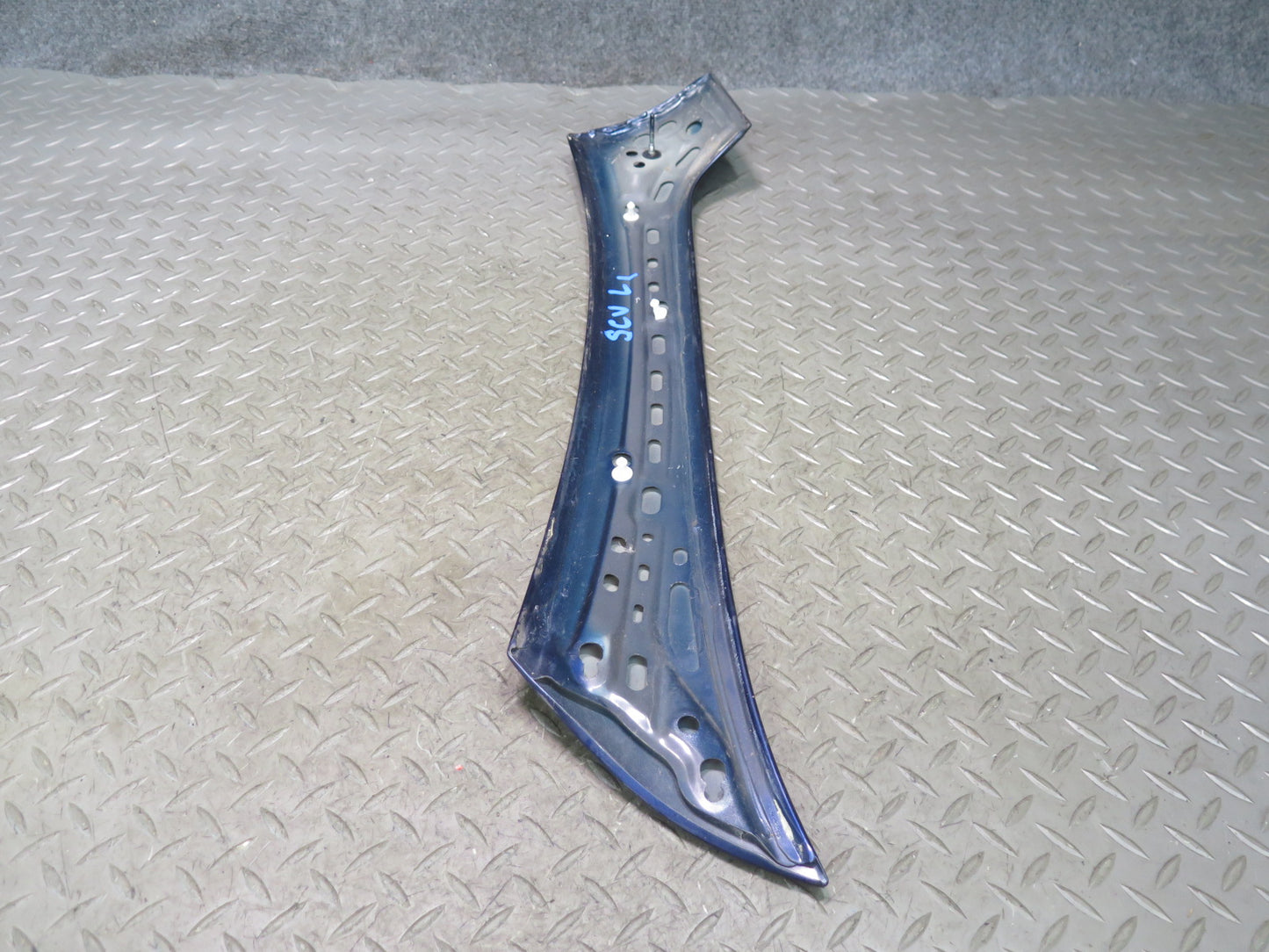 02-10 Lexus Z40 SC430 Set of 2 Exterior Windshield A Pillar Trim Cover Blue OEM