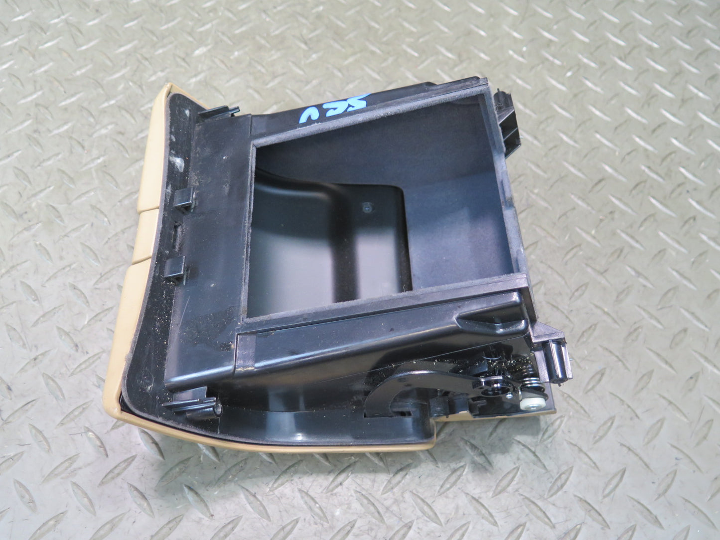 02-10 Lexus UZZ40L SC43 Rear Center Console Pocket Storage Compartment Beige OEM