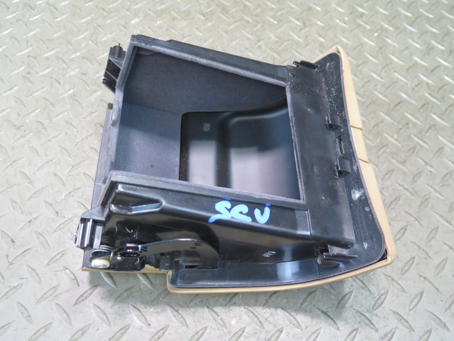 02-10 Lexus UZZ40L SC43 Rear Center Console Pocket Storage Compartment Beige OEM