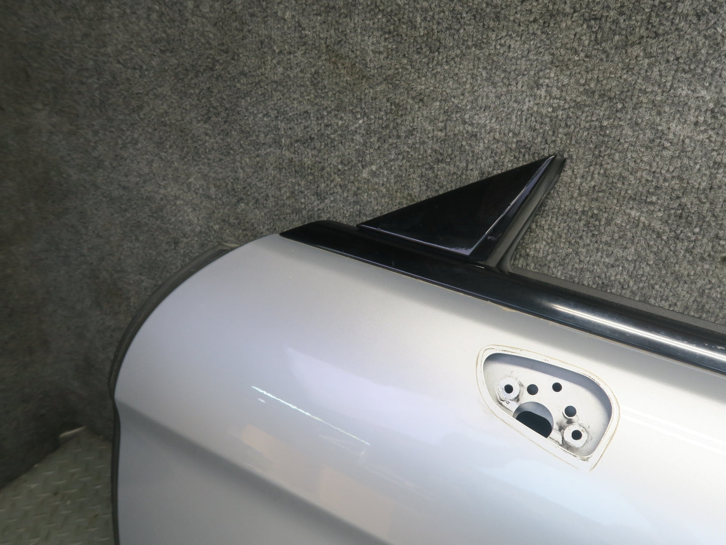 13-20 Mercedes R231 SL550 Left Door Shell Panel Iridium Silver OEM