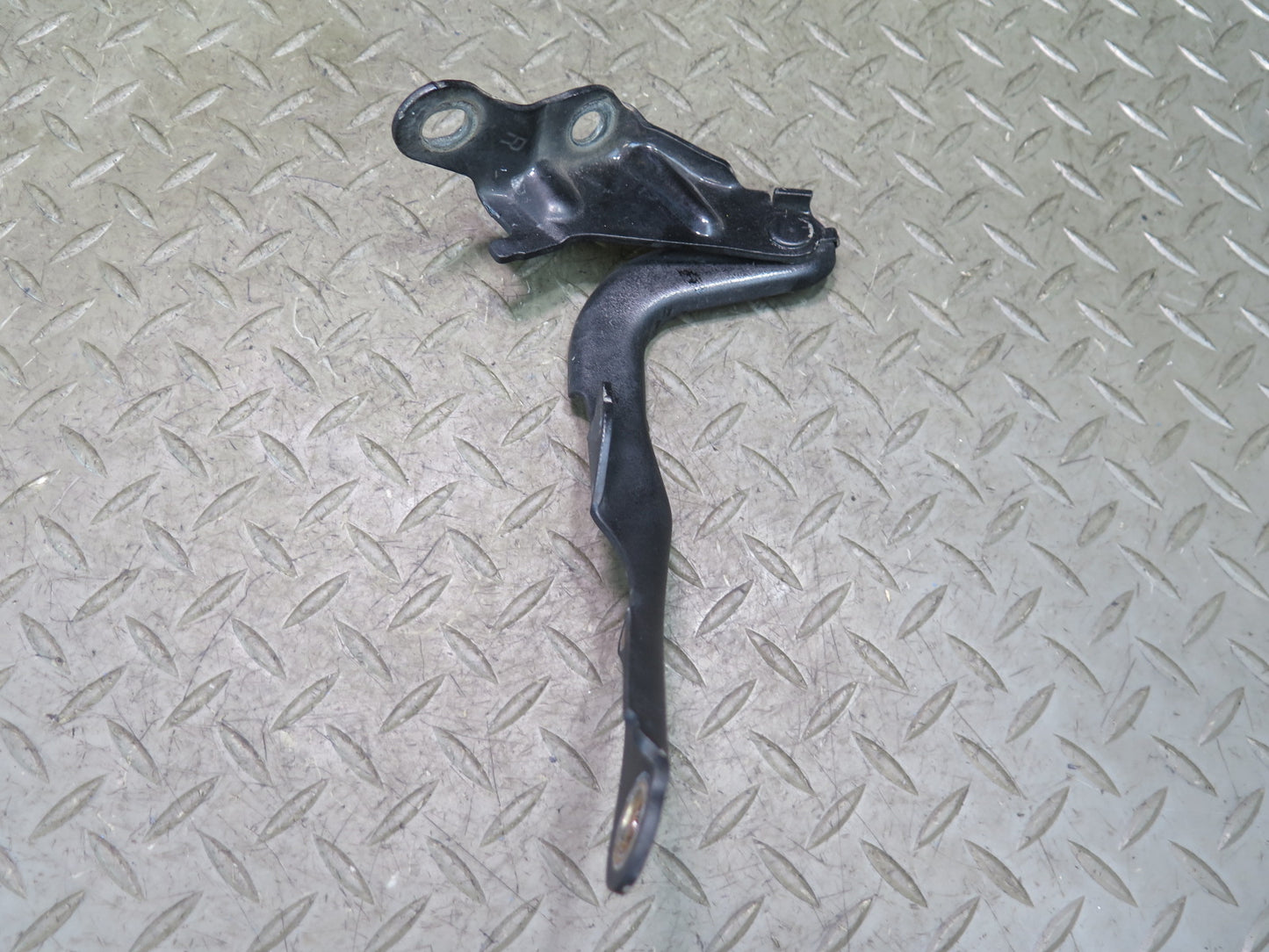 02-10 Lexus UZZ40L SC430 Front Left & Right Hood Bonnet Hinge Black Set OEM