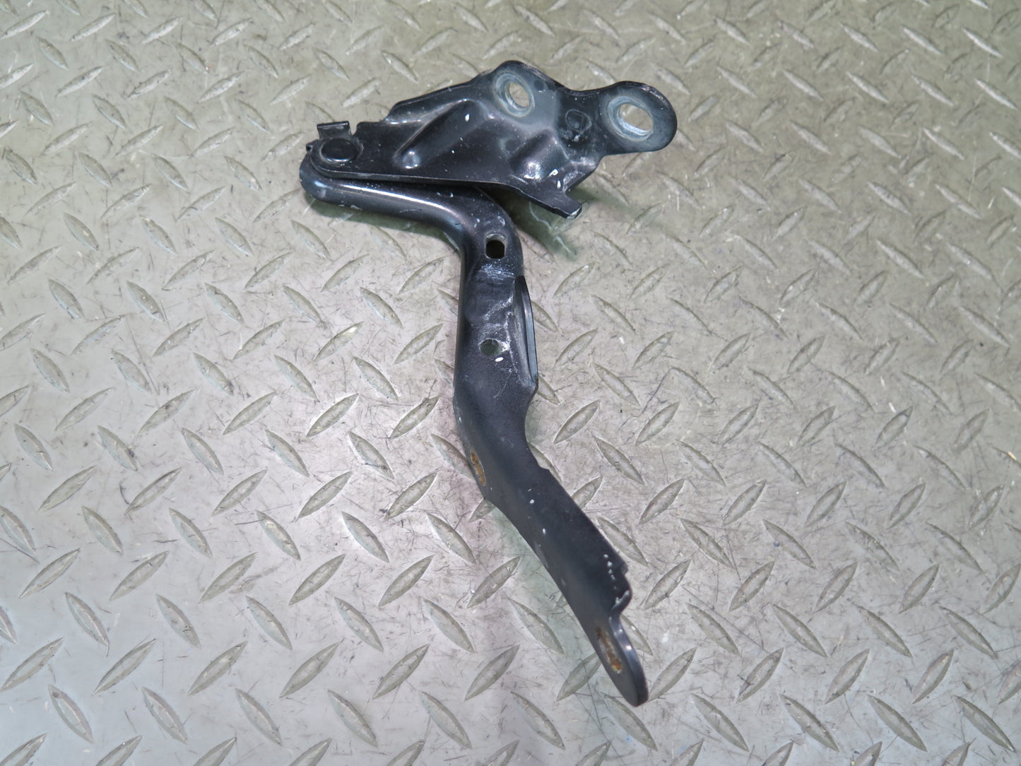 02-10 Lexus UZZ40L SC430 Front Left & Right Hood Bonnet Hinge Black Set OEM
