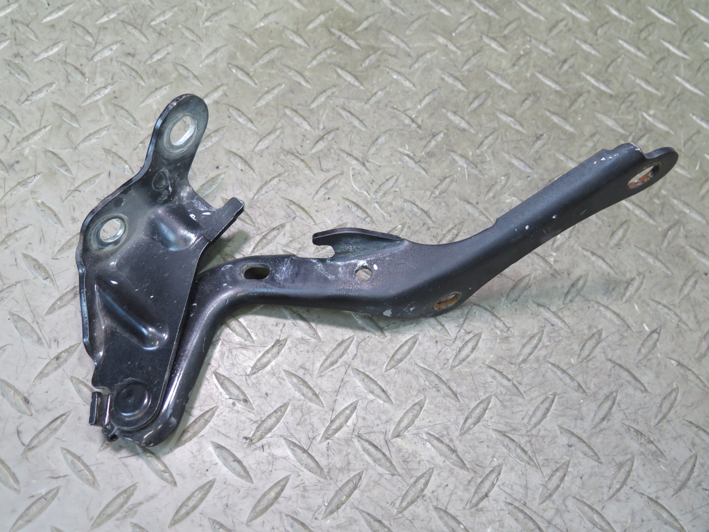 02-10 Lexus UZZ40L SC430 Front Left & Right Hood Bonnet Hinge Black Set OEM