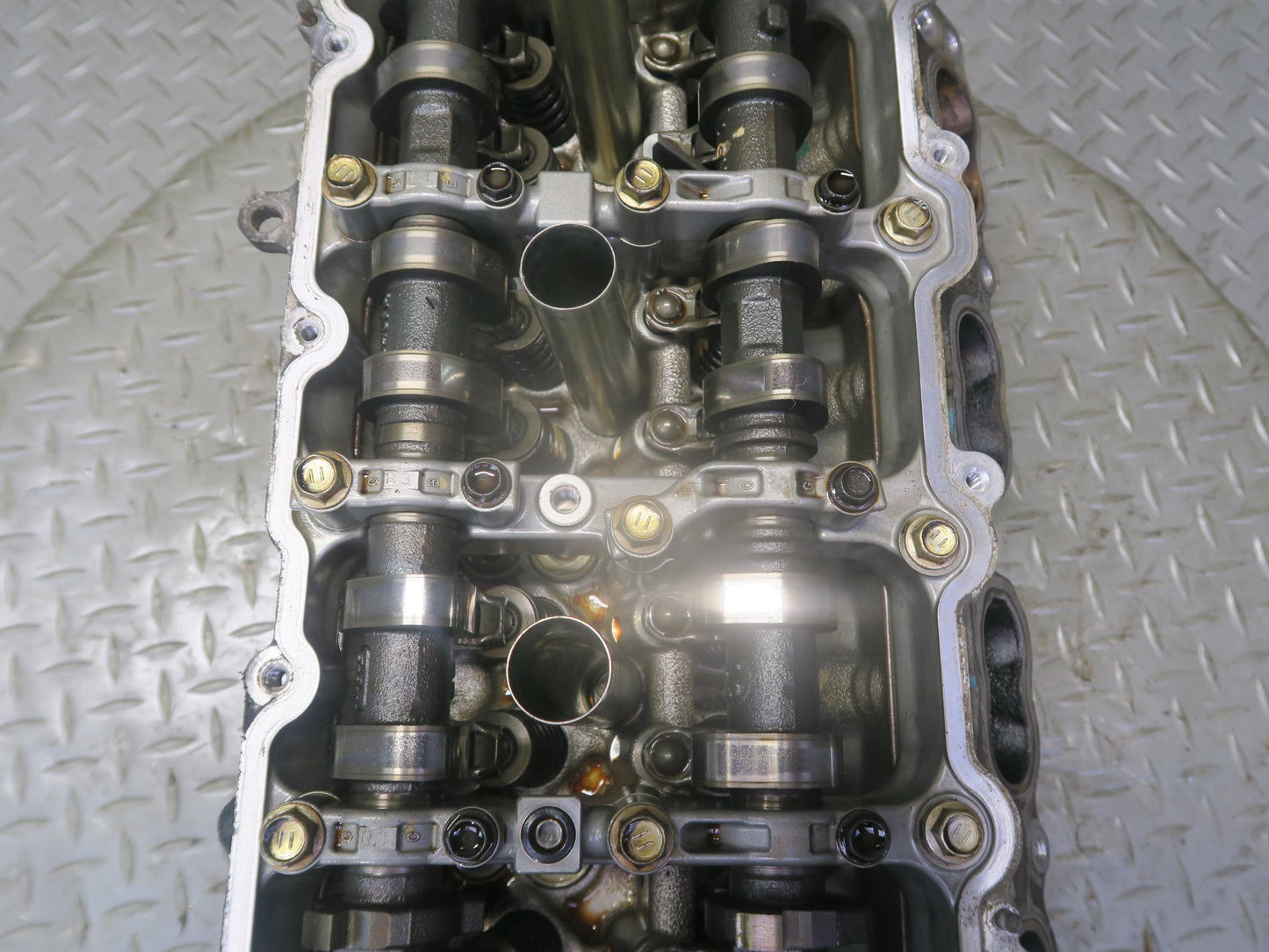2010-2013 Lexus URJ150L GX460 4.6L 1URFE Engine Right Cylinder Head w Camshafts