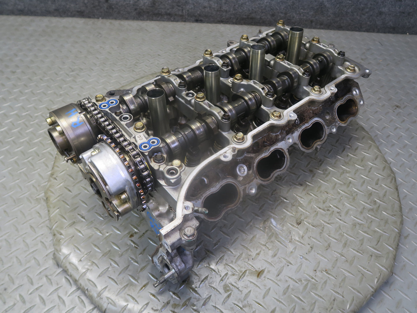 2010-2013 Lexus URJ150L GX460 4.6L 1URFE Engine Right Cylinder Head w Camshafts