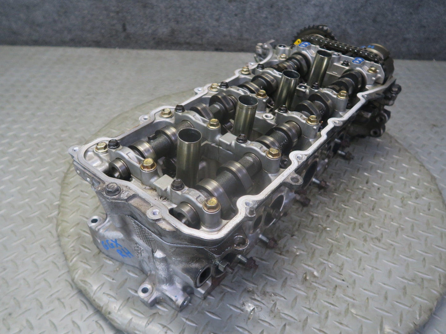 2010-2013 Lexus URJ150L GX460 4.6L 1URFE Engine Right Cylinder Head w Camshafts