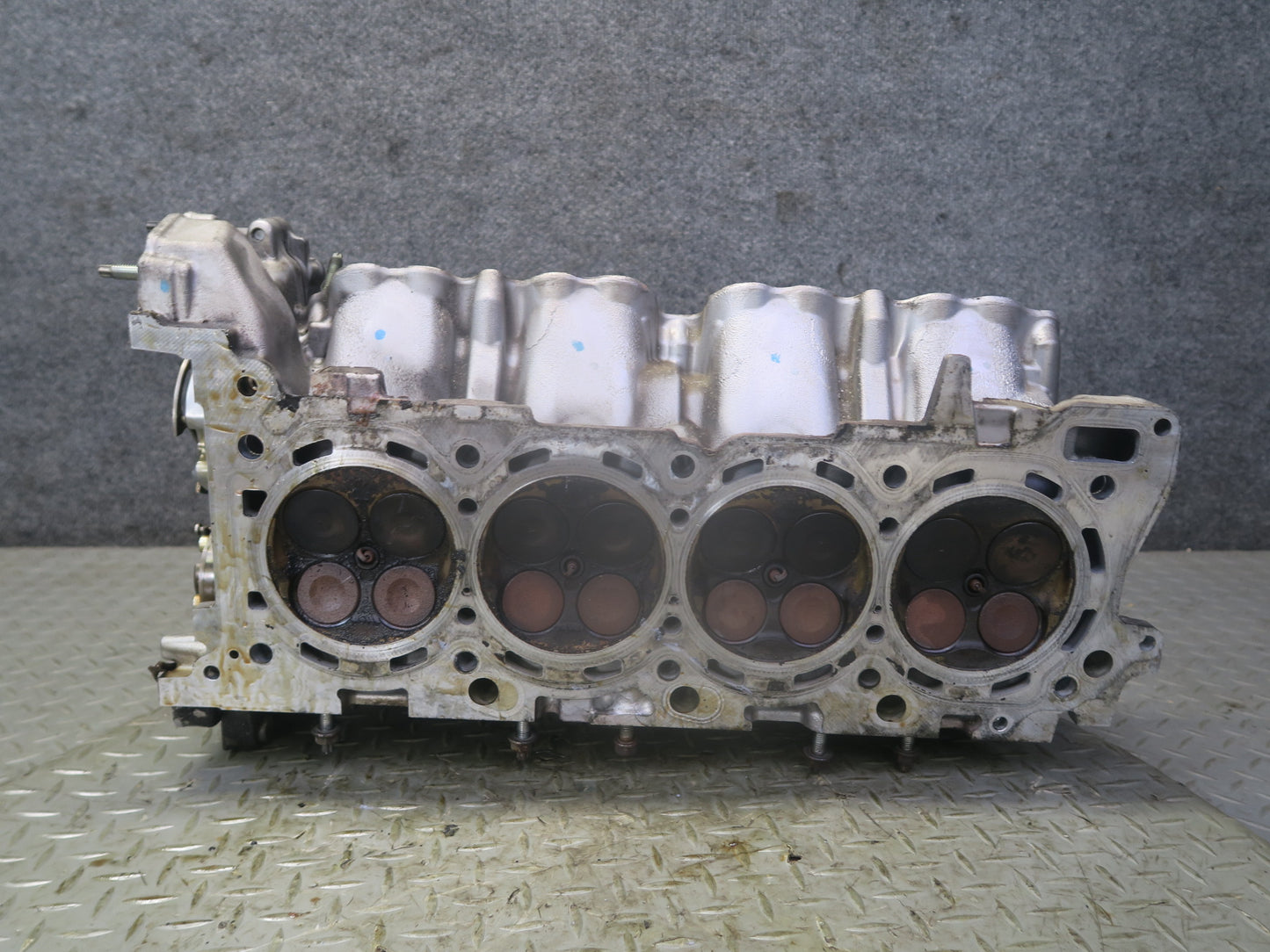 2010-2013 Lexus URJ150L GX460 4.6L 1URFE Engine Right Cylinder Head w Camshafts