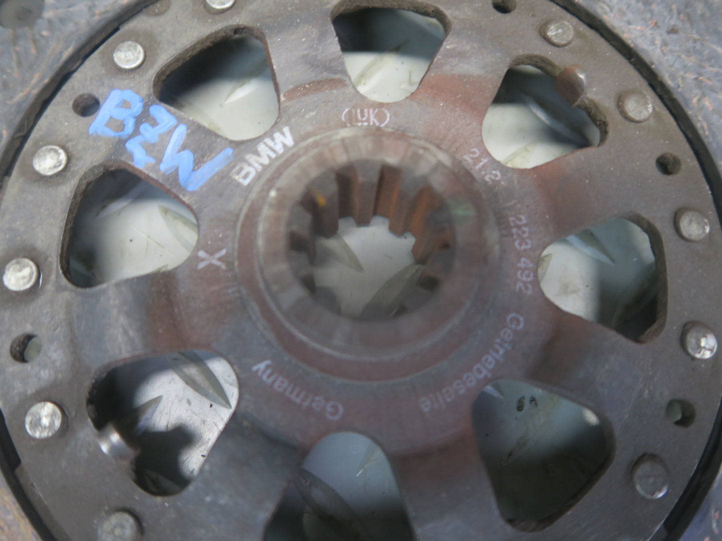 96-99 BMW E36/7 Z3 1.9L M44 M/T Transmission Flywheel Clutch Pressure Plate OEM