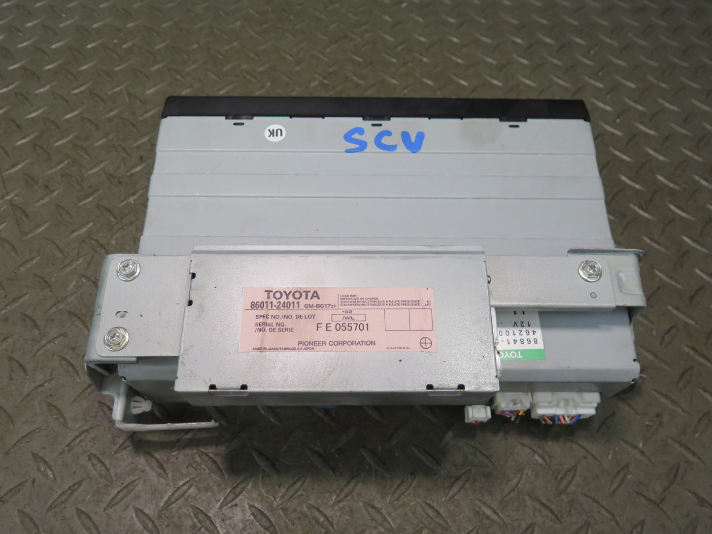 04-06 Lexus UZZ40L SC430 GPS Navigation DVD Player Control Unit 86841-50090 OEM