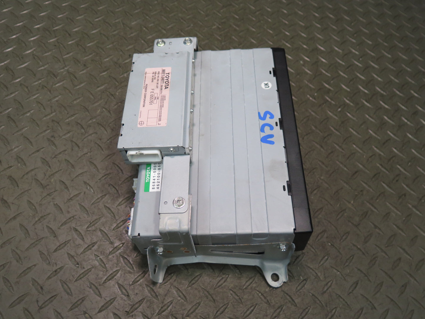 04-06 Lexus UZZ40L SC430 GPS Navigation DVD Player Control Unit 86841-50090 OEM