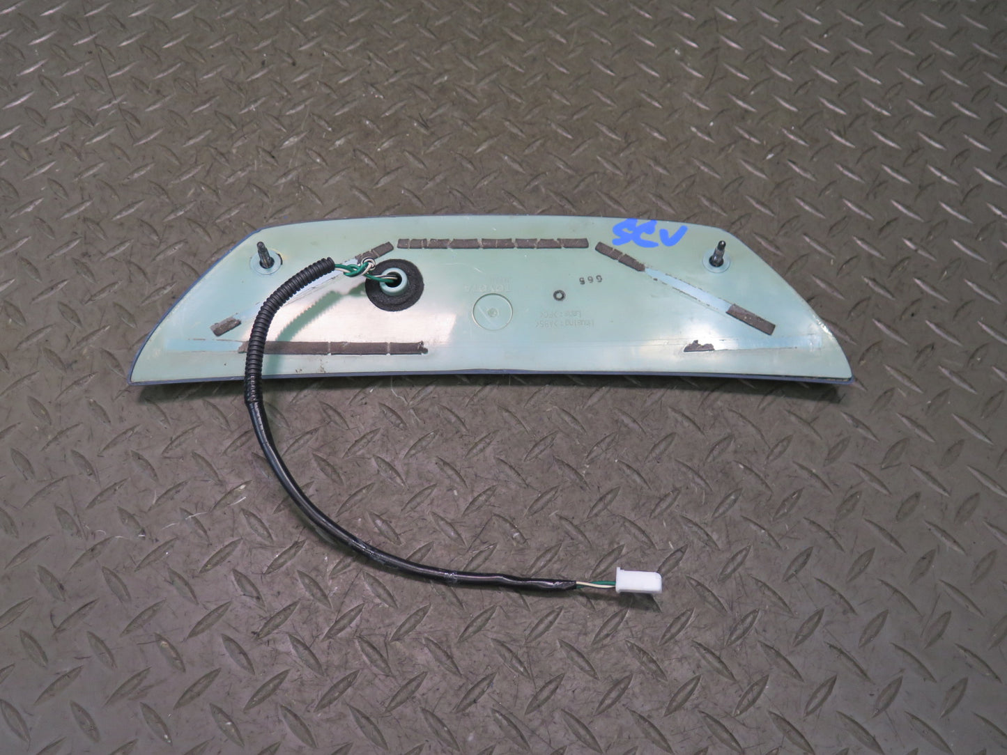 02-10 Lexus UZZ40L SC430 Rear Trunk Third 3RD Brake Light Lamp Indigo INK OEM