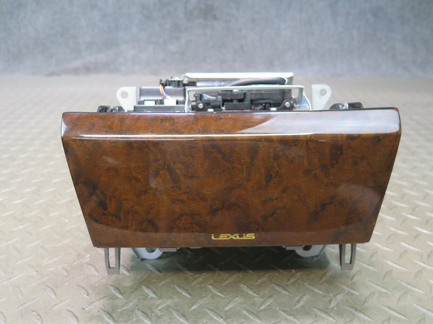 05-10 Lexus Z40 SC430 Radio Cassette CD Player Changer Head Unit w Wood Trim OEM