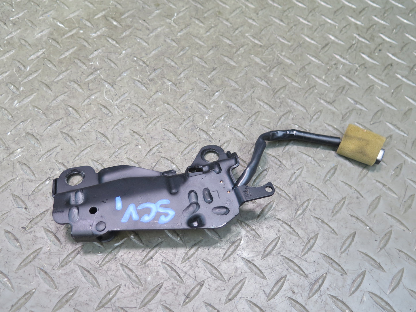 02-10 Lexus SC430 Convertible Left & Right Roof Lock Latch Strikers Set OEM