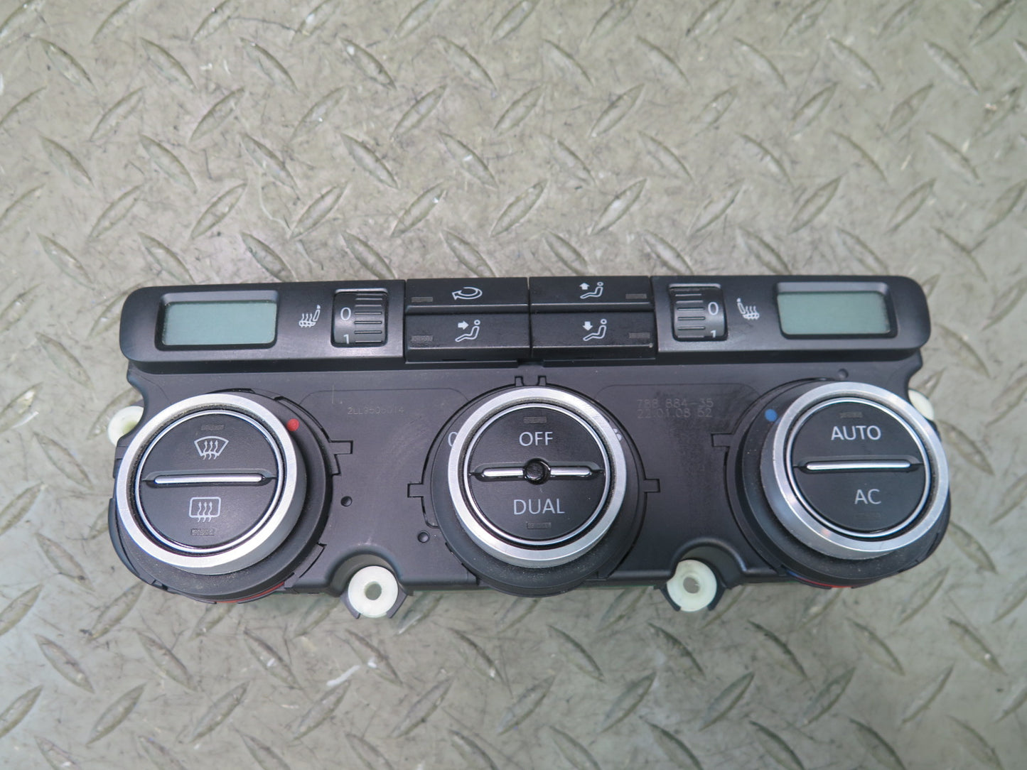 06-09 VW Golf MK5 R32 A/C Heater Climate Control Switch Panel 1K0907044DE OEM
