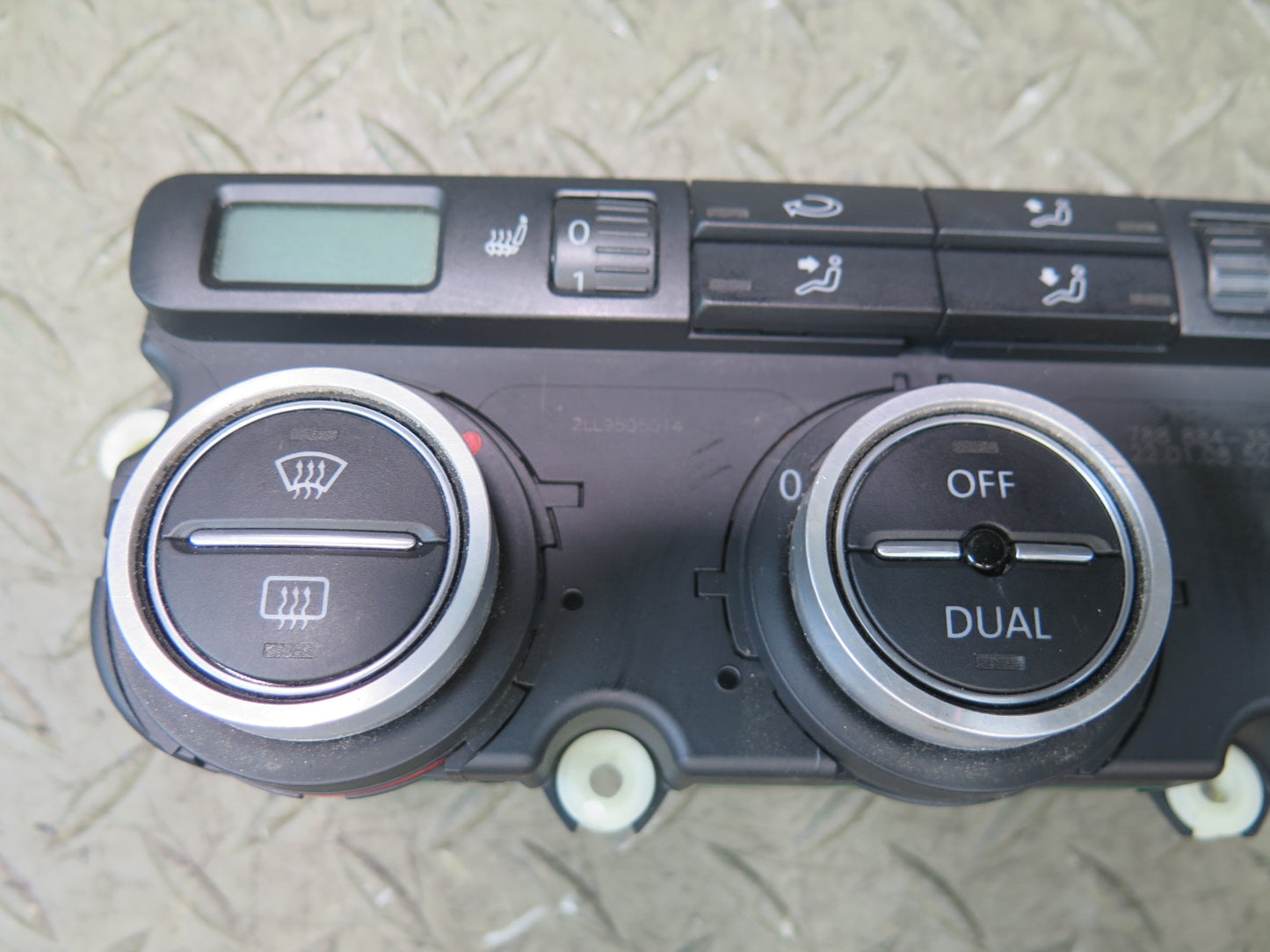 06-09 VW Golf MK5 R32 A/C Heater Climate Control Switch Panel 1K0907044DE OEM