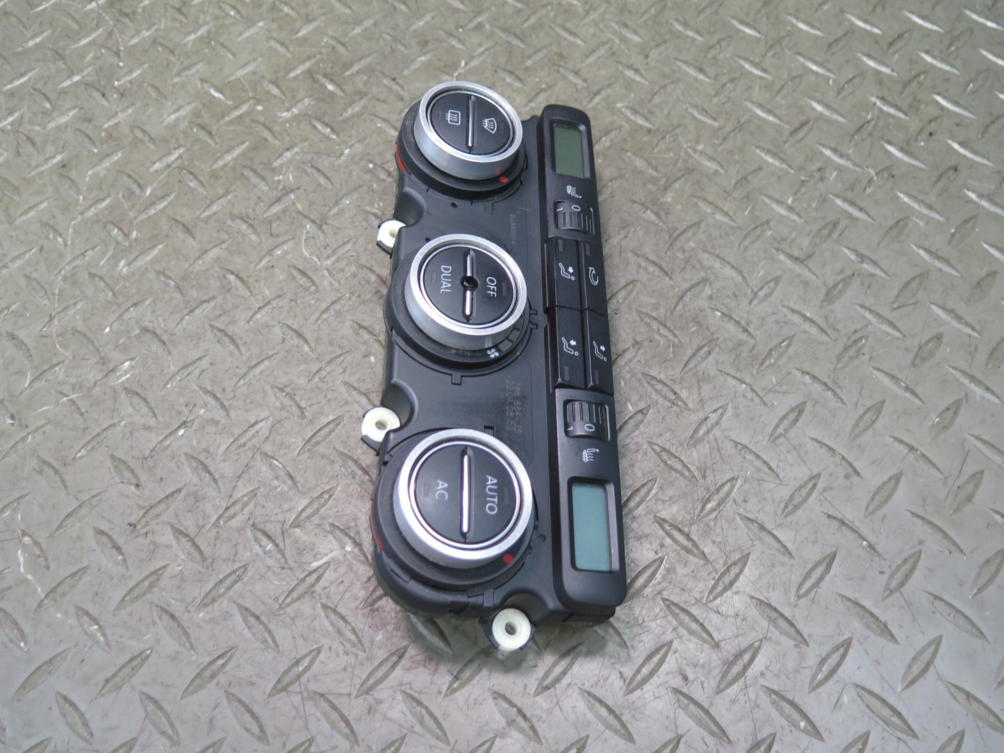 06-09 VW Golf MK5 R32 A/C Heater Climate Control Switch Panel 1K0907044DE OEM