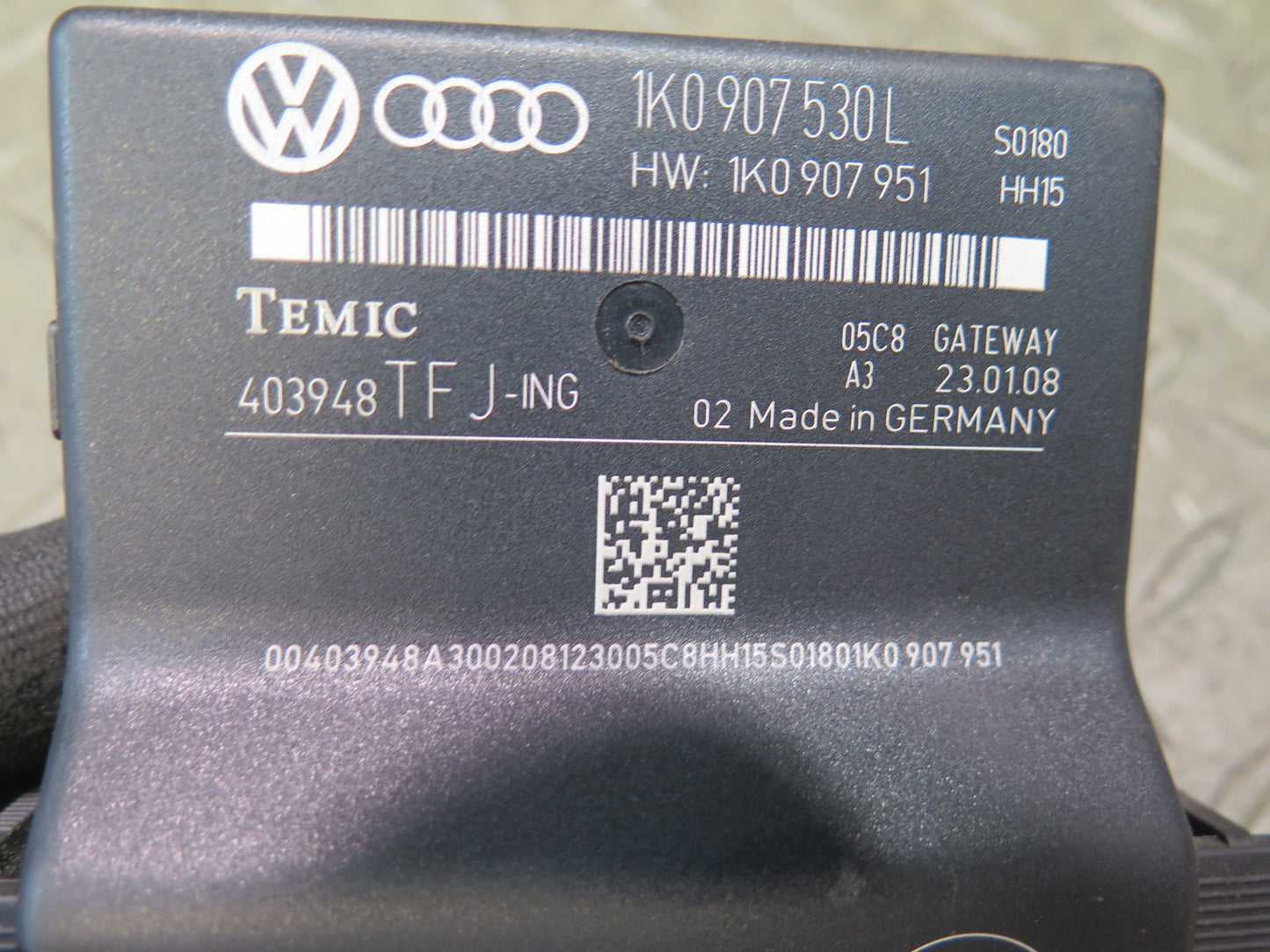 2008 VW Golf R32 Gateway Interface Control  Module 1K0907530L OEM