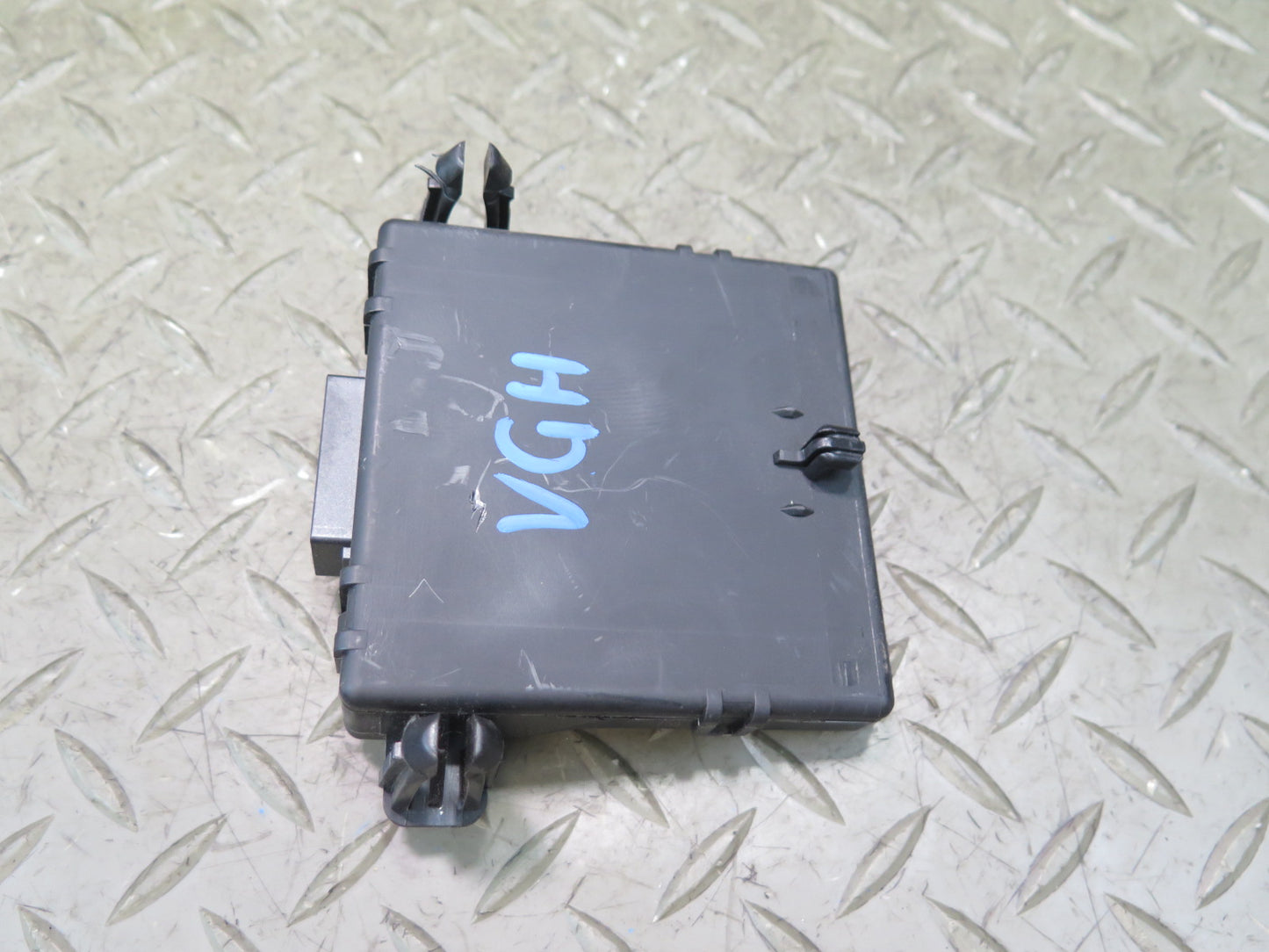 2008 VW Golf R32 Gateway Interface Control  Module 1K0907530L OEM