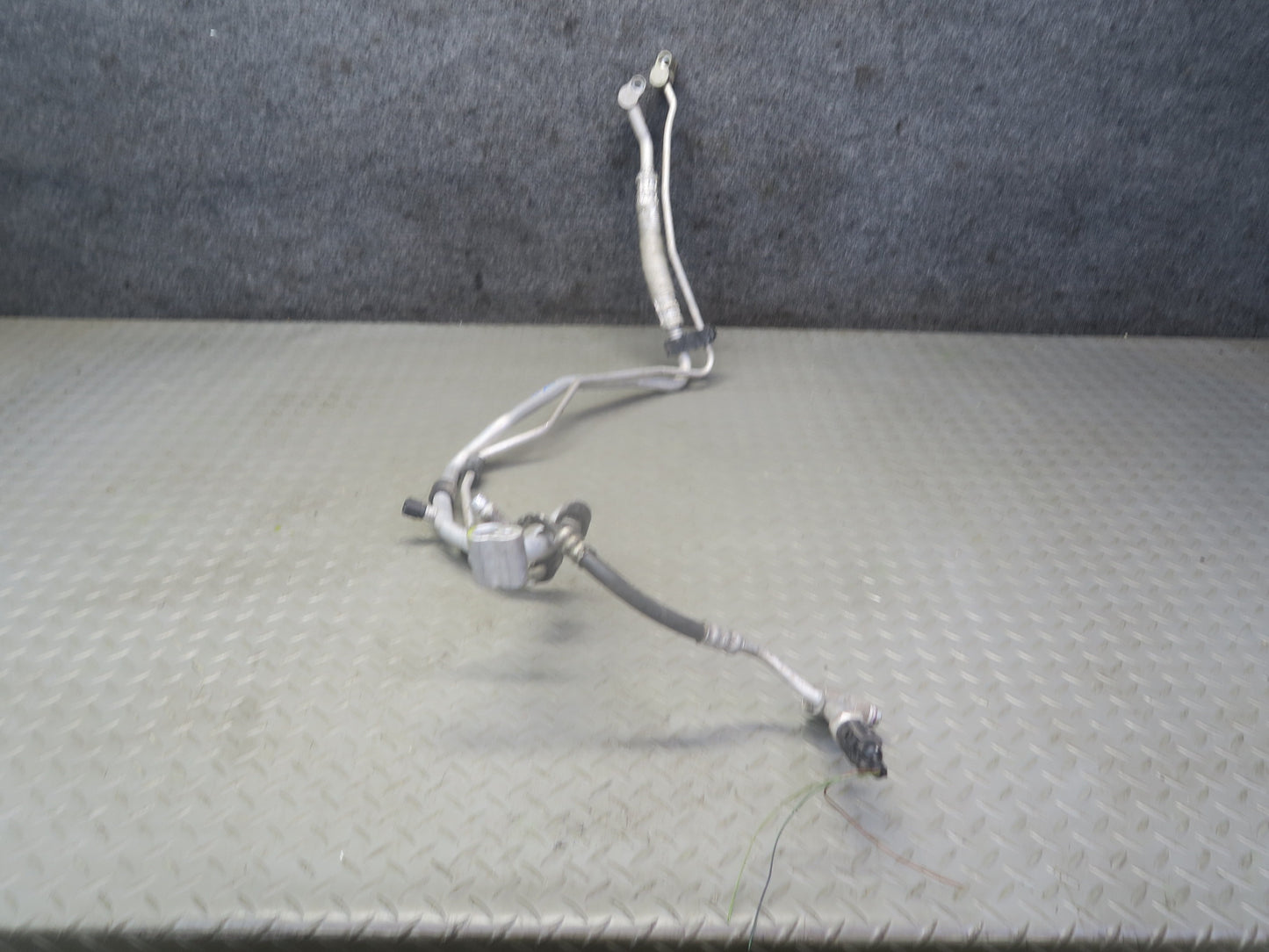 2008 VW Golf MK5 R32 Set of 3 A/C Air Condition Hose Pipe Line OEM