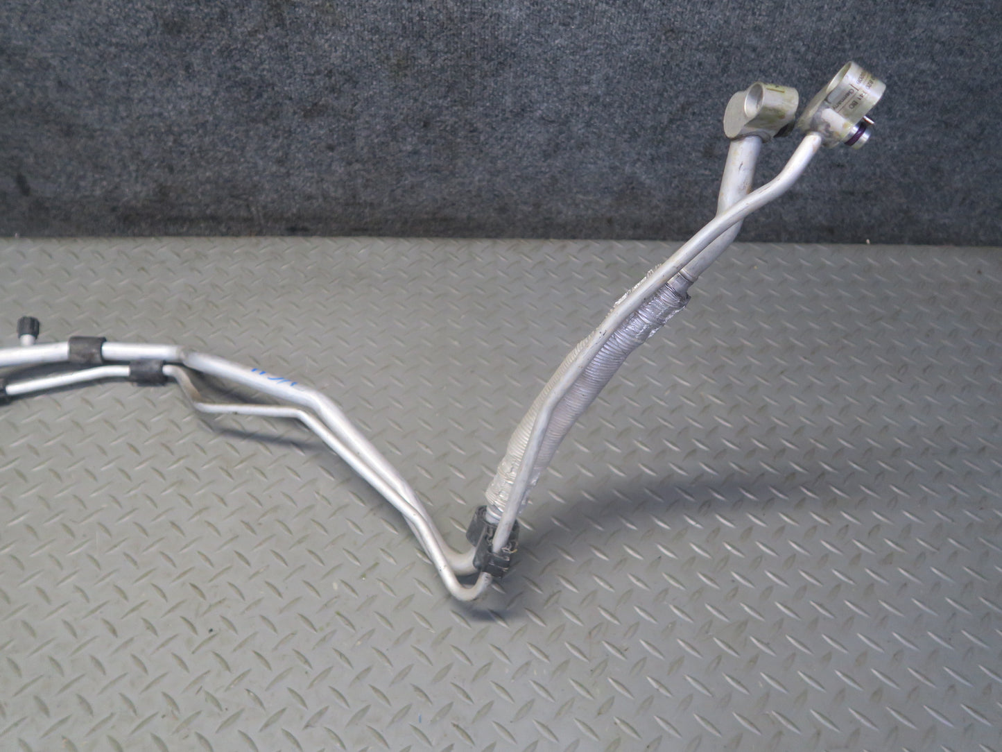2008 VW Golf MK5 R32 Set of 3 A/C Air Condition Hose Pipe Line OEM