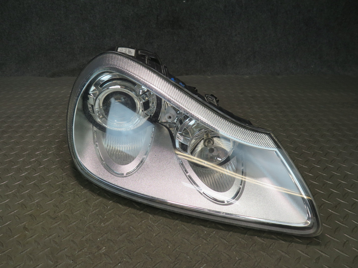 2008-2010 Porsche Cayenne 957 Front Right AFS Xenon HID Headlight Lamp w Ballast