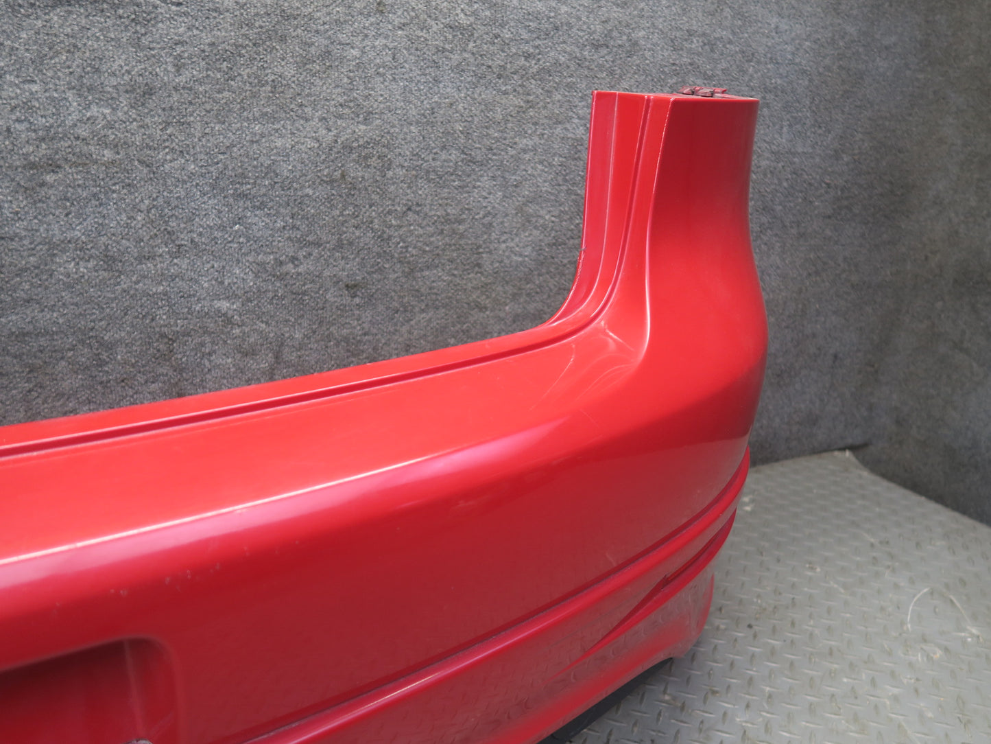 2008 VW Golf MK5 R32 Rear Bumper Cover Tornado RED OEM