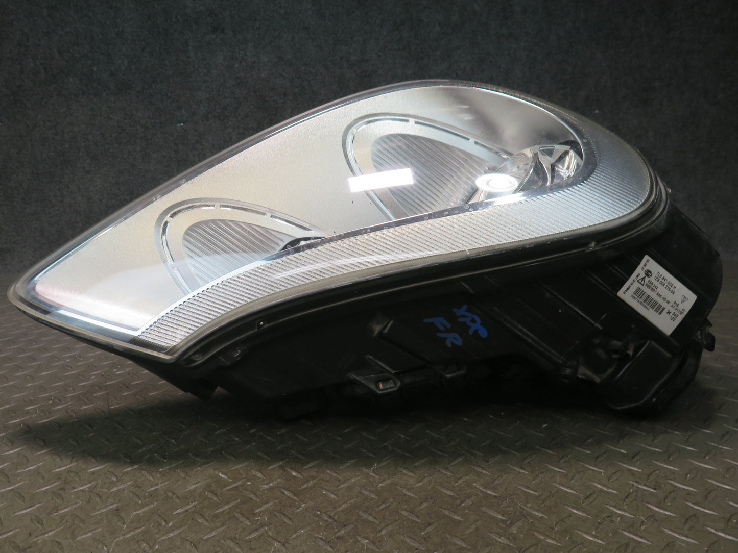 2008-2010 Porsche Cayenne 957 Front Right AFS Xenon HID Headlight Lamp w Ballast