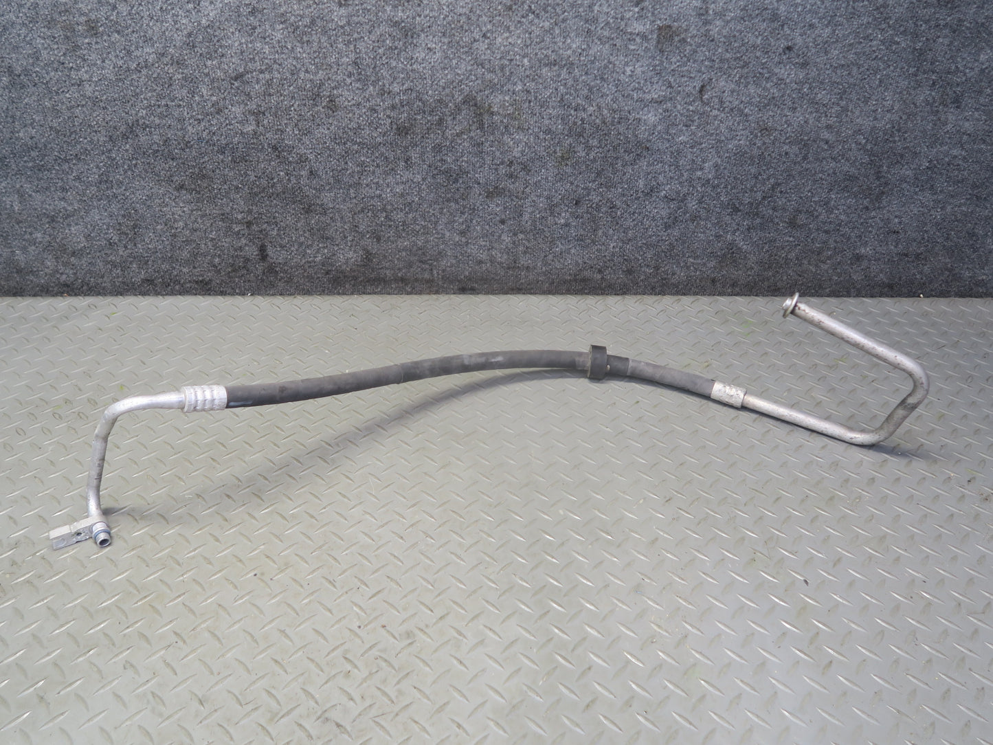 99-00 VW Eurovan T4 2.8L AES A/C Air Condition Hose Pipe Line Set OEM