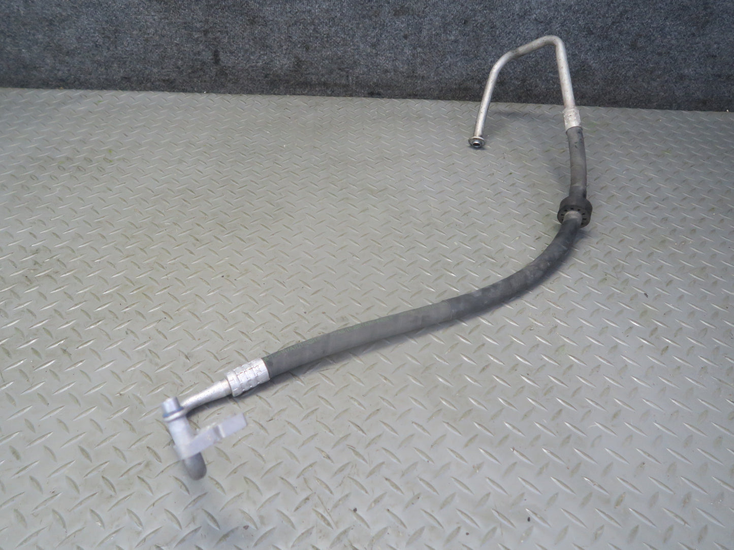 99-00 VW Eurovan T4 2.8L AES A/C Air Condition Hose Pipe Line Set OEM
