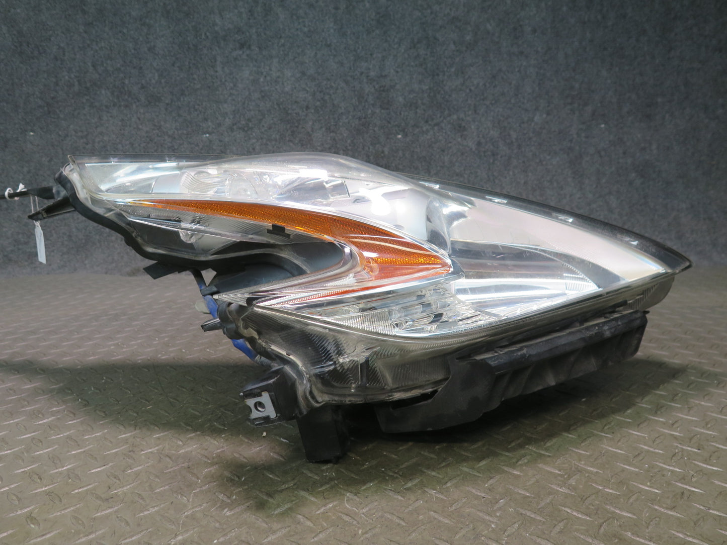 09-17 Nissan Z34 370Z Front Right Xenon HID Headlight Lamp OEM