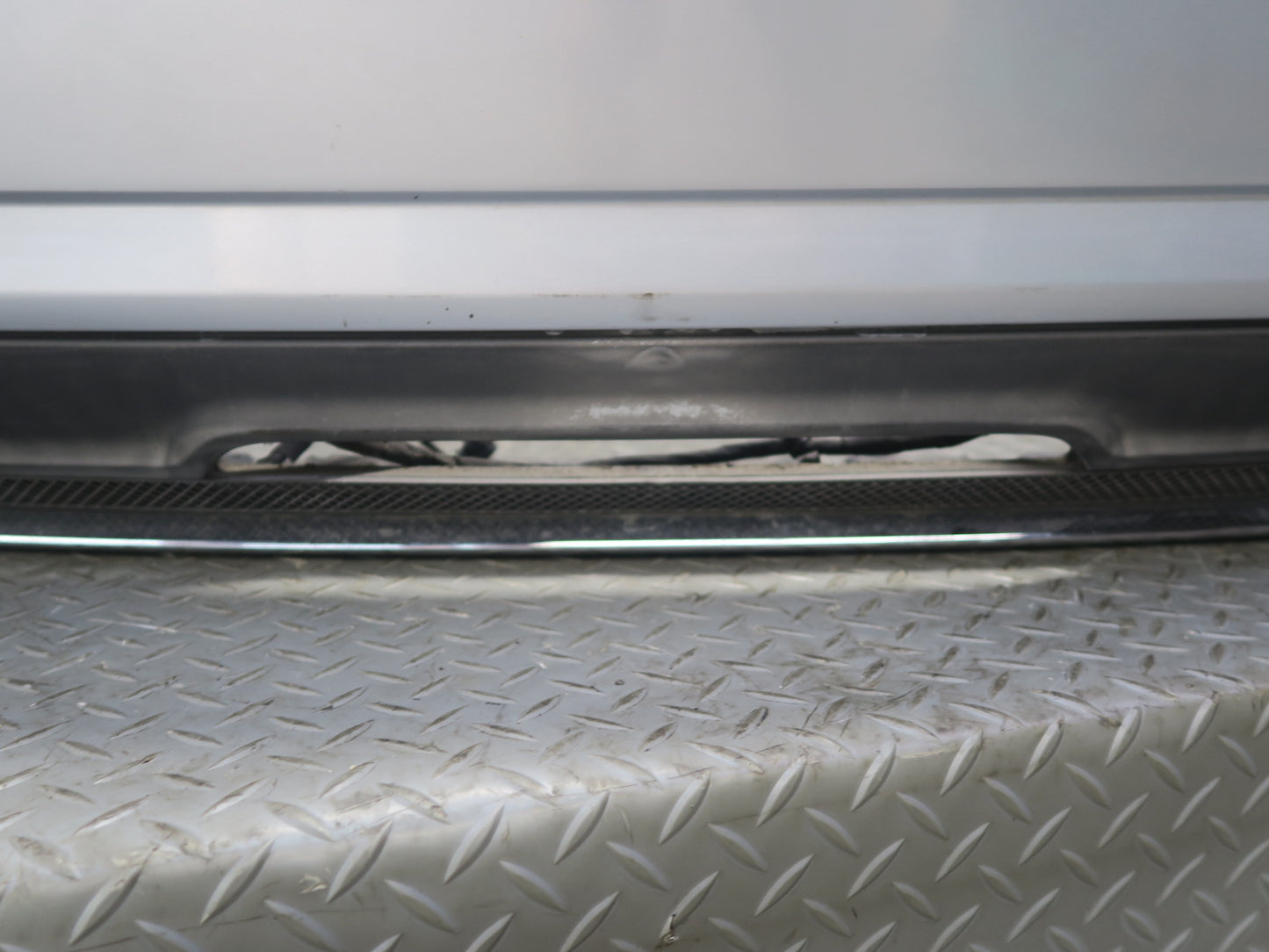 13-16 Mercedes R231 SL550 AMG Sport Rear Bumper Cover Iridium Silver w PDC OEM
