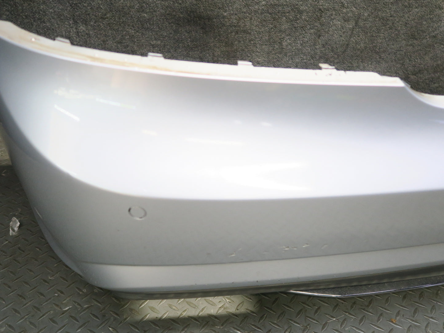 13-16 Mercedes R231 SL550 AMG Sport Rear Bumper Cover Iridium Silver w PDC OEM