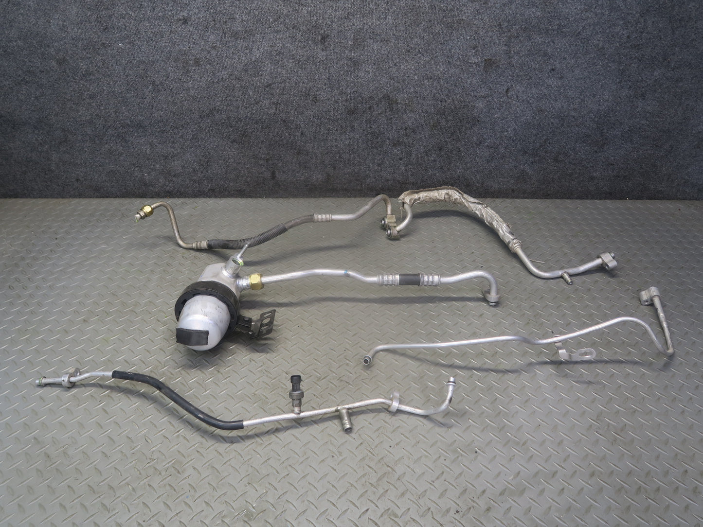 97-04 Chevrolet Corvette C5 Set of 4 A/C Air Condition Hose Pipe Line Dryer OEM