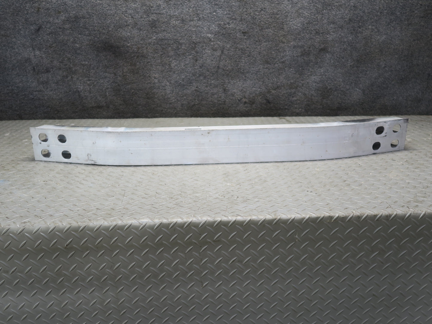 02-10 Lexus UZZ40L SC430 Rear Bumper Reinforcement Impact Foam w Bar OEM
