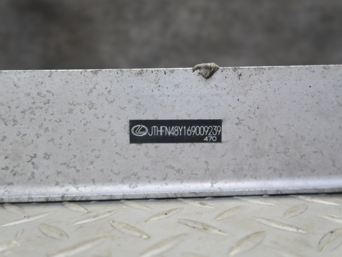 02-10 Lexus UZZ40L SC430 Rear Bumper Reinforcement Impact Foam w Bar OEM