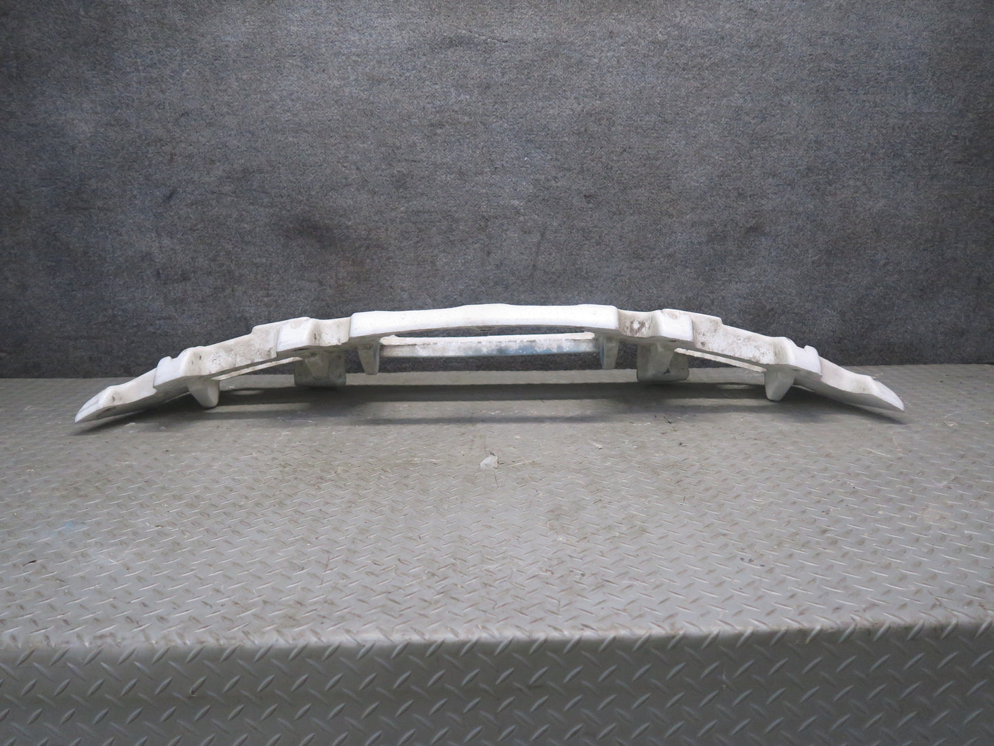 02-10 Lexus UZZ40L SC430 Rear Bumper Reinforcement Impact Foam w Bar OEM