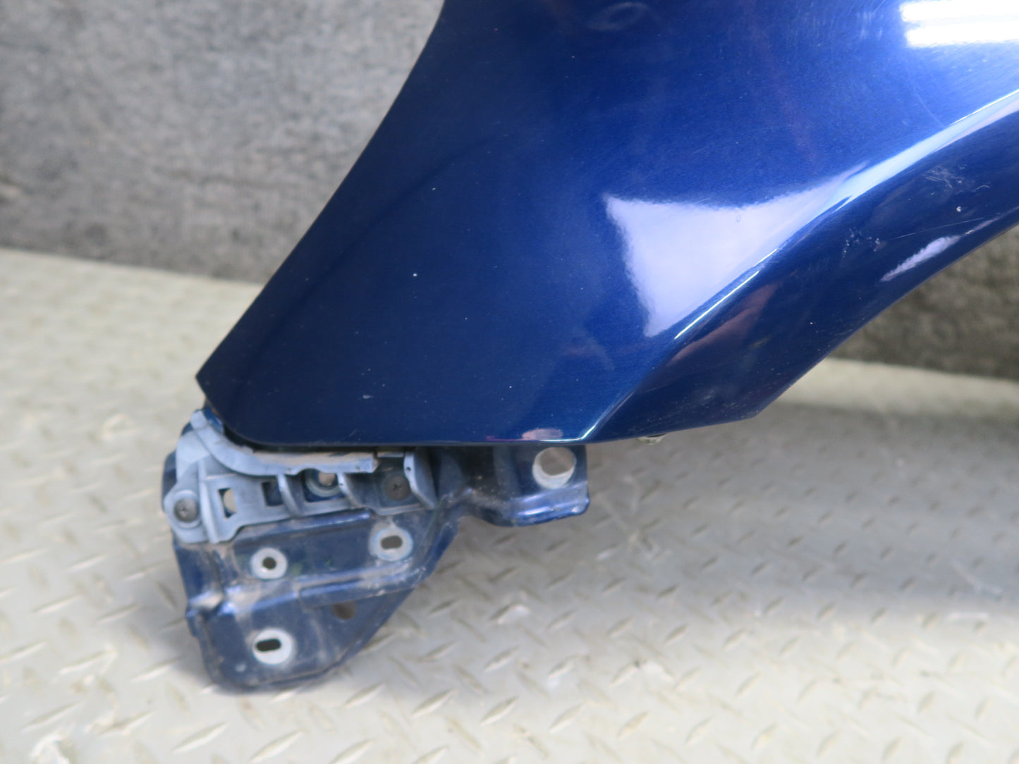 02-10 Lexus UZZ40L SC430 Front Left Driver Side Fender Shell Panel Blue OEM