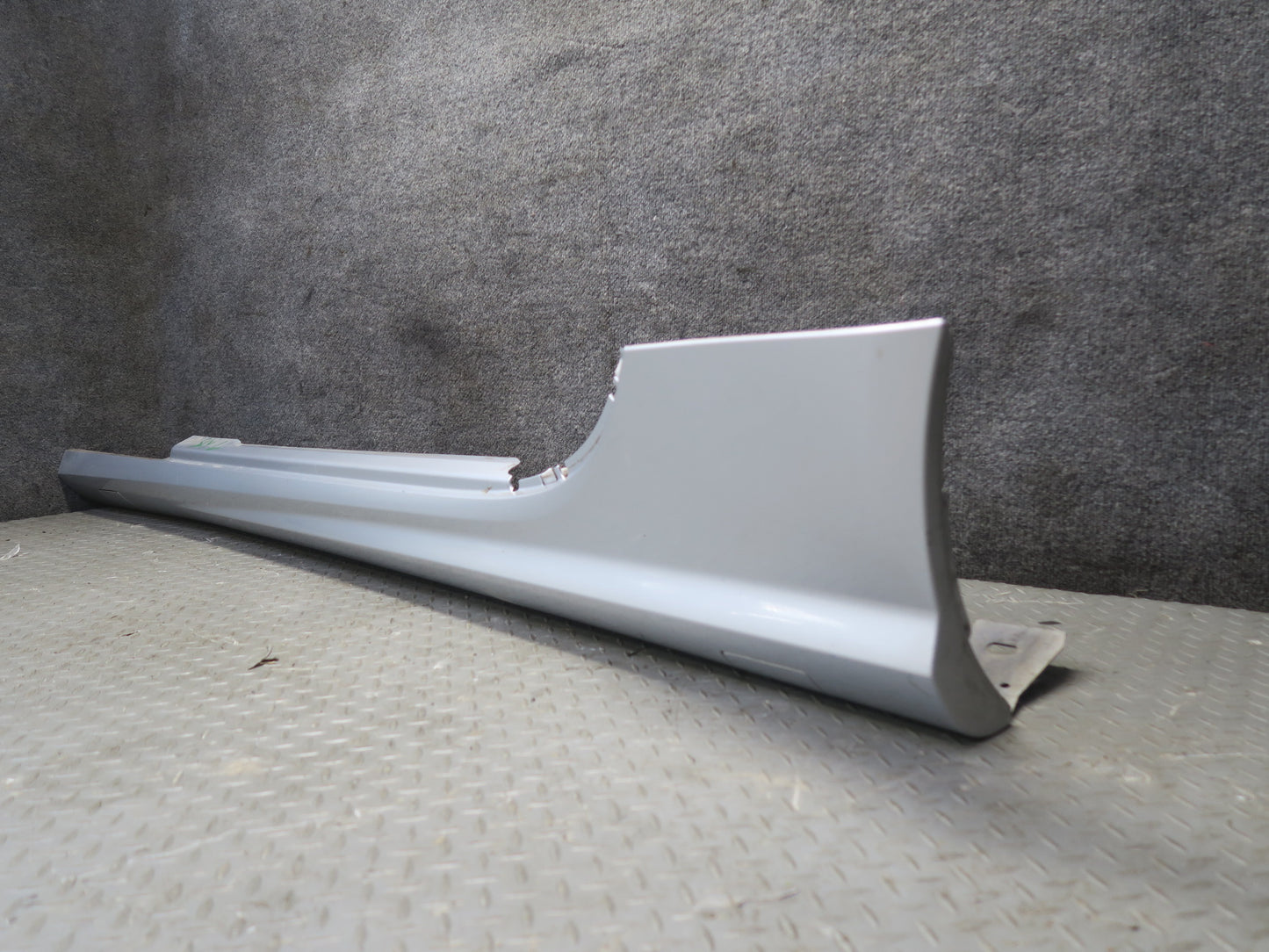 13-16 Mercedes R231 SL550 AMG Left Side Skirt Rocker Panel Lower Molding OEM