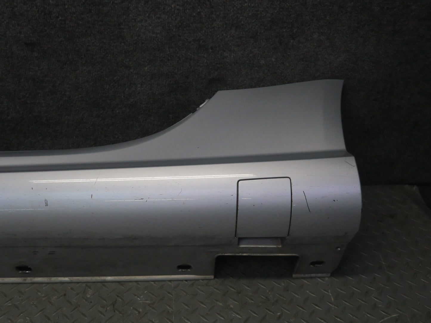 13-16 Mercedes R231 SL550 AMG Left Side Skirt Rocker Panel Lower Molding OEM