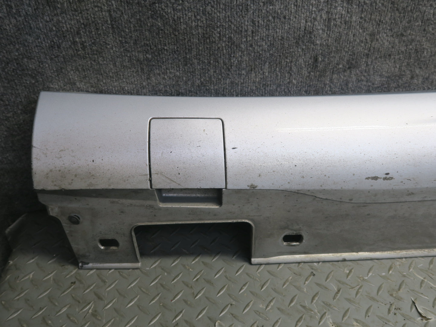 13-16 Mercedes R231 SL550 AMG Left Side Skirt Rocker Panel Lower Molding OEM