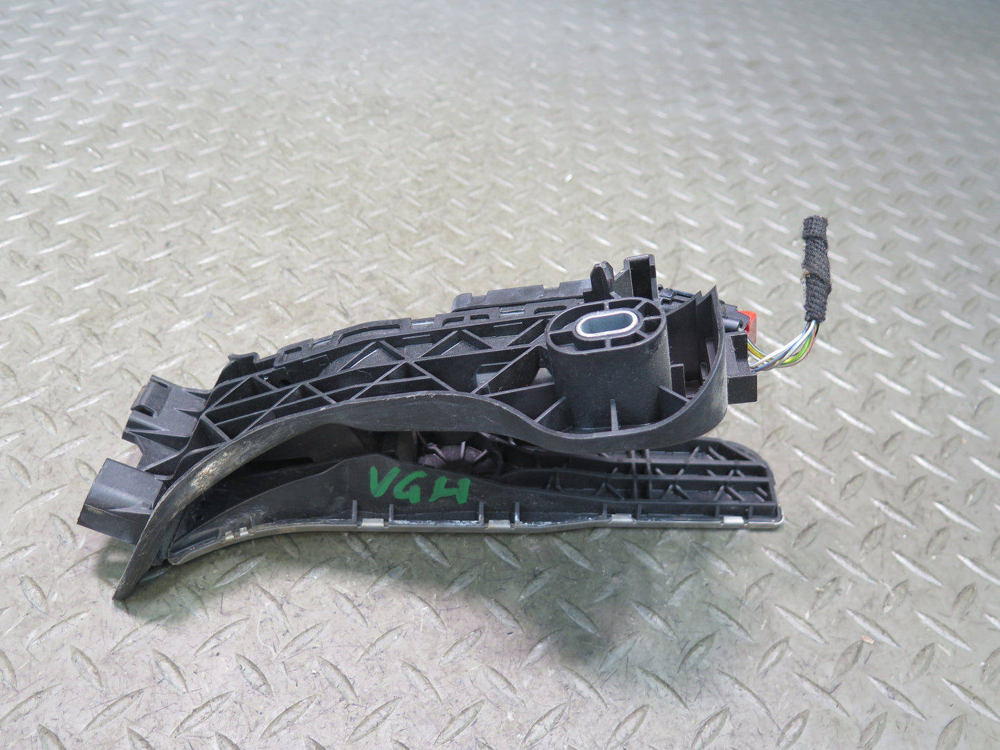 2008 VW Golf MK5 R32 Gas Acceleration Pedal 1K1723503P OEM