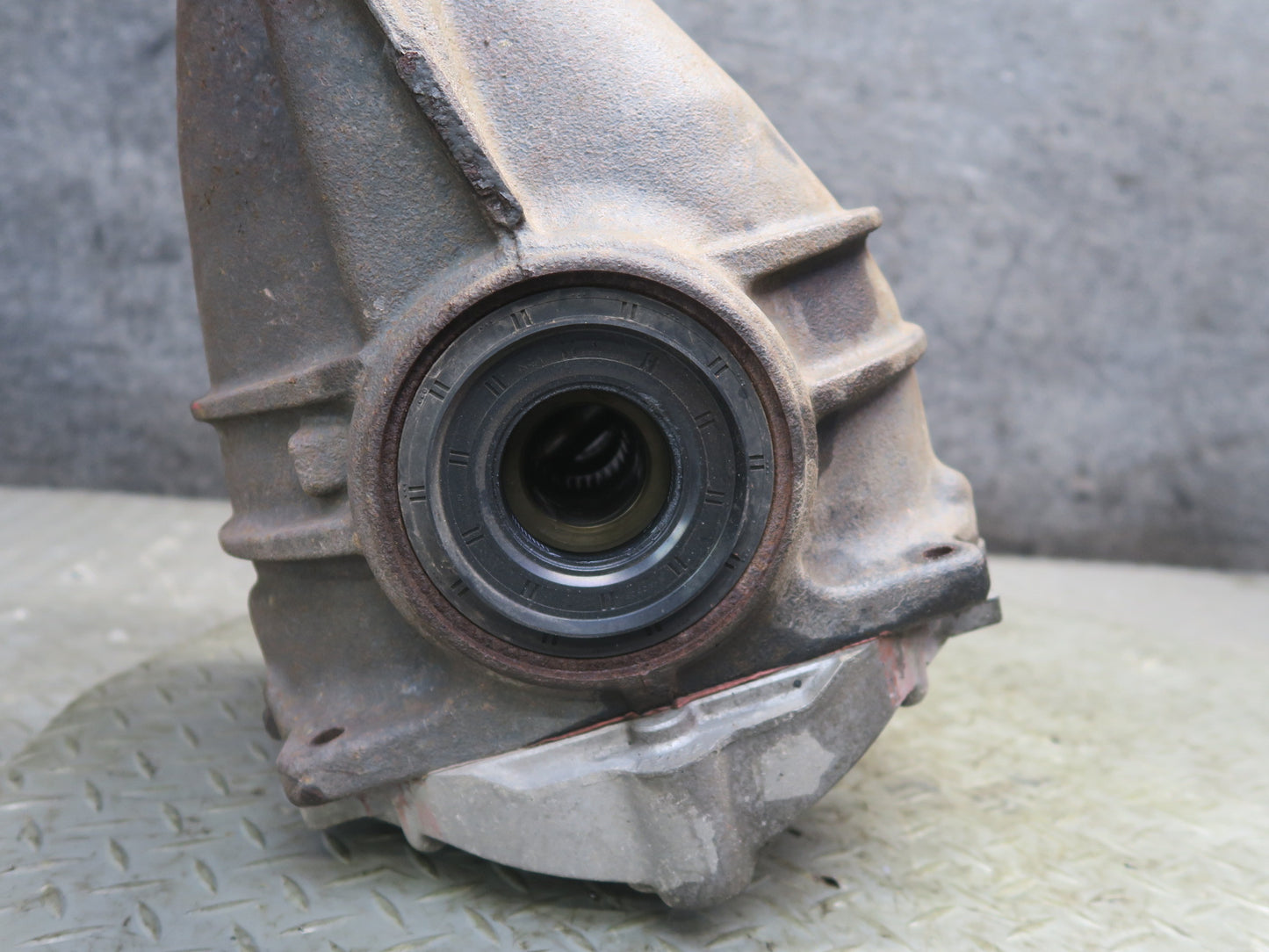 06-10 Lexus SC430 Rear Differential Carrier 3.769 Ratio 74K Miles OEM