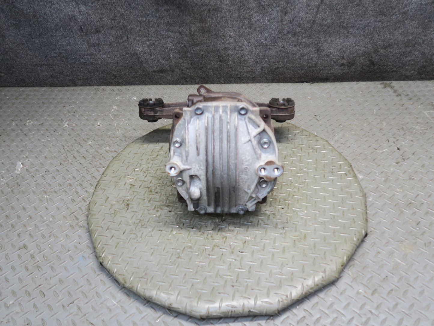 06-10 Lexus SC430 Rear Differential Carrier 3.769 Ratio 74K Miles OEM