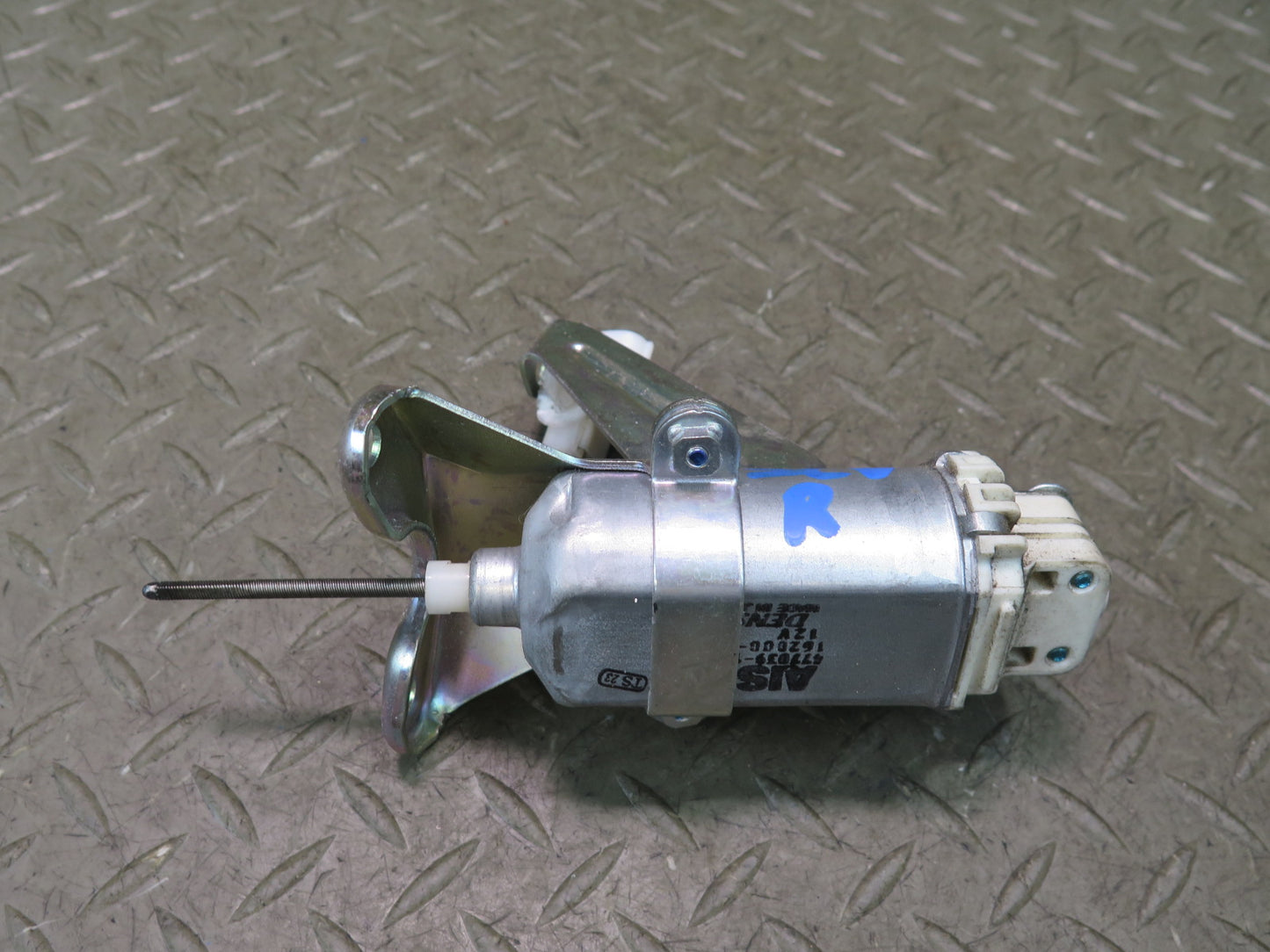 02-10 Lexus UZZ40L SC430 Set of 2 Rear Trunk Hinge Drive Gear Motor OEM
