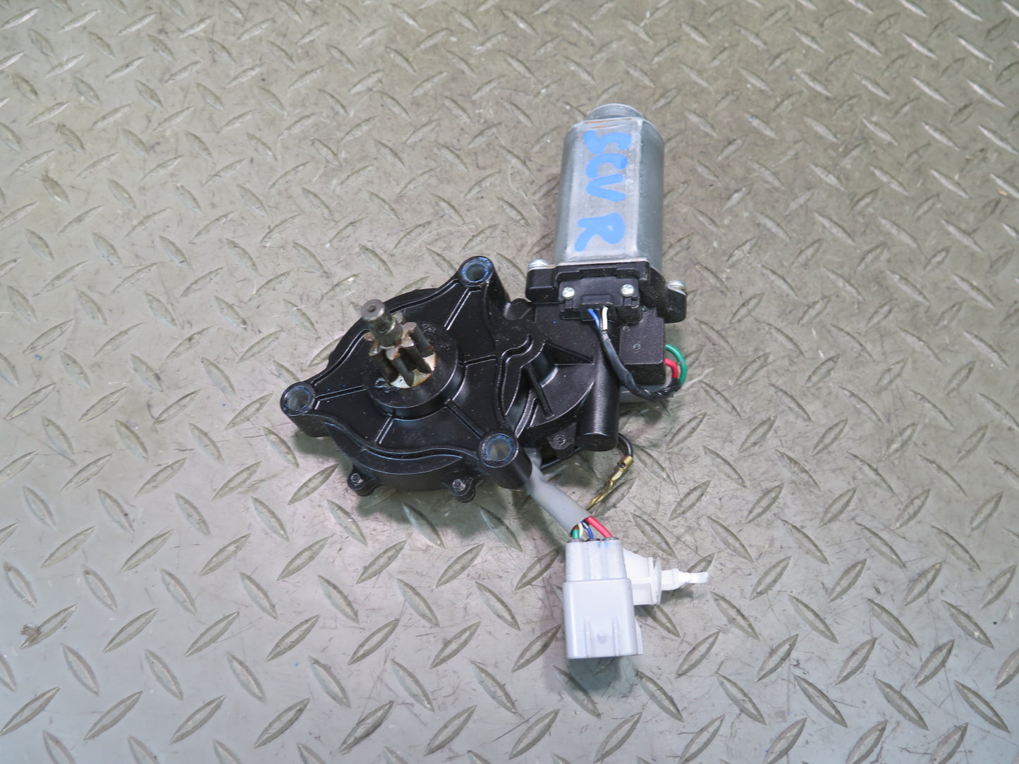 02-10 Lexus UZZ40L SC430 Set of 2 Rear Trunk Lid Hinge Drive Gear Motor OEM