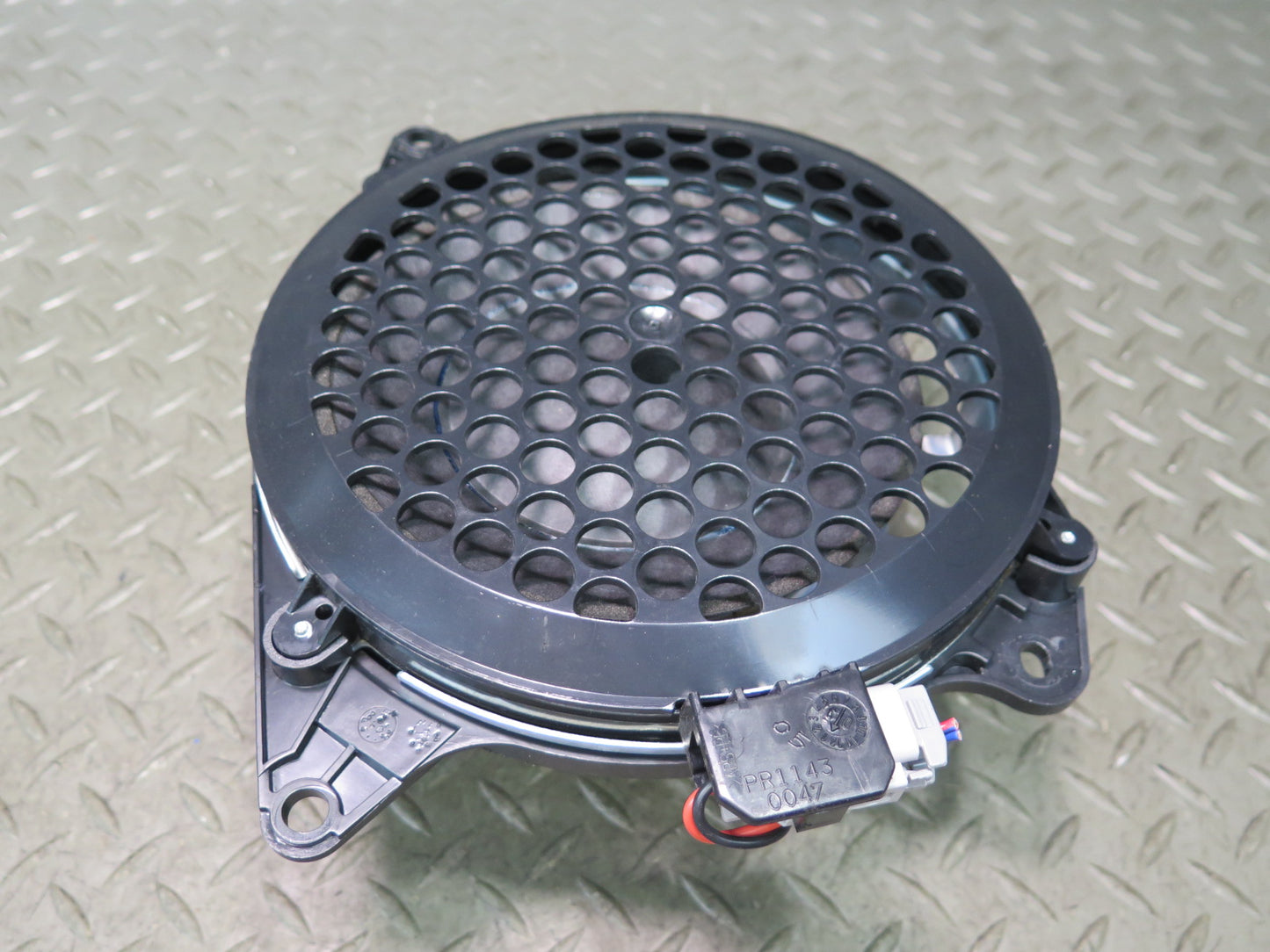 02-10 Lexus SC430 5pcs Mark Levinson Subwoofer Speaker Tweeter Set OEM